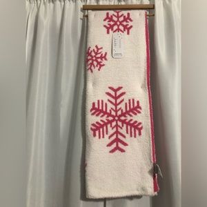 ❄️ NWT TikTok viral Nicole Miller reversible blanket - pink snowflake
